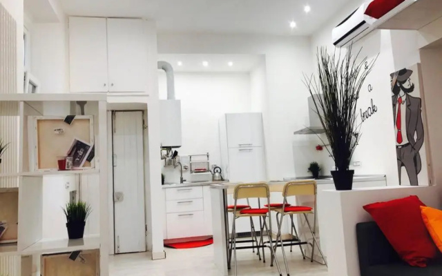 Isola Flat