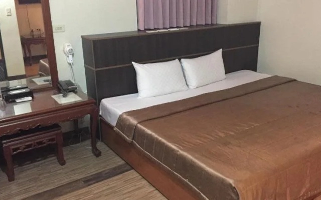 Bazhong Sentosa Hotel