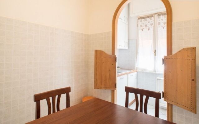 Отель Bright Apartment Италия, Рим - отзывы, цены и фото номеров - забронировать отель Bright Apartment онлайн комната для гостей