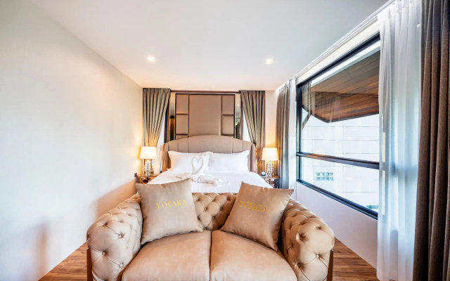 Grand Sala Thai