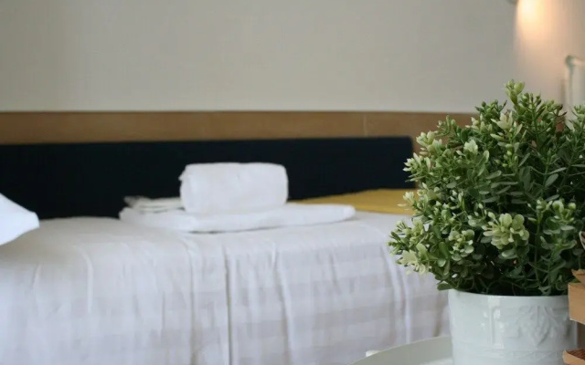H22 Hotel