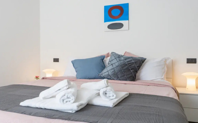 KHL apartments