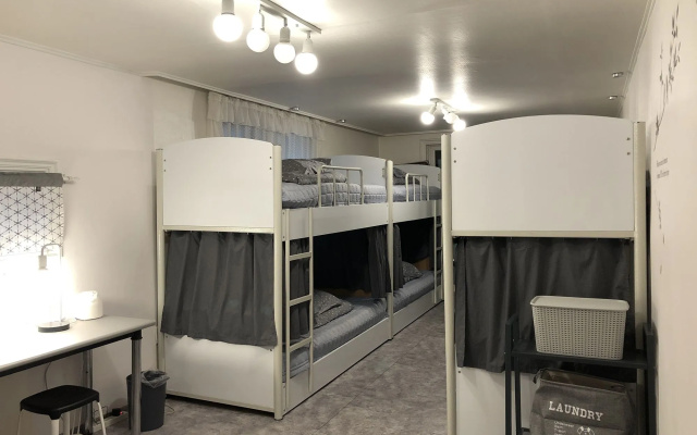 Jun Guesthouse Hongdae