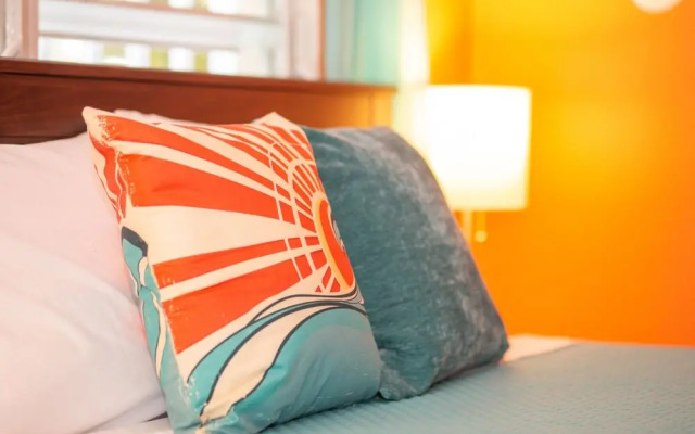 Aqua Luna Vacation Rentals