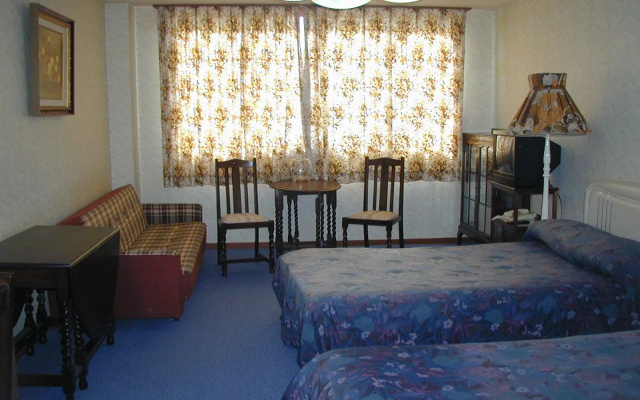 Cliff House Yanagida Ryokan