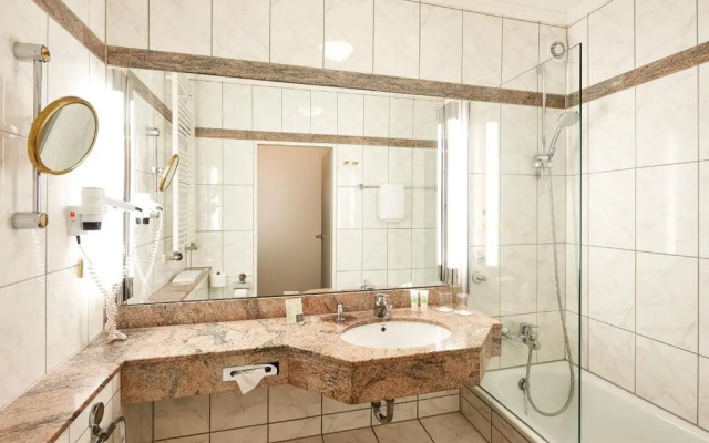 Hotel Zugbruecke Grenzau