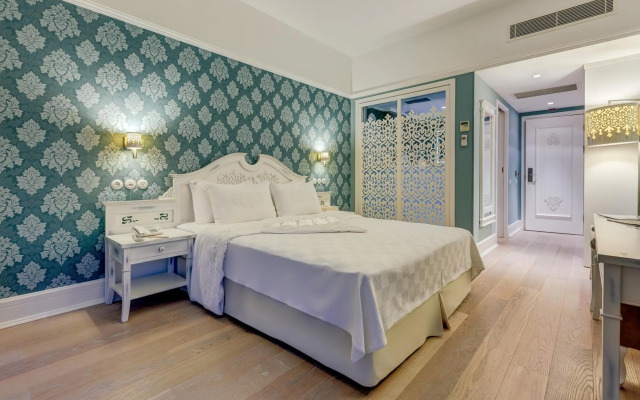 Antmare Hotel