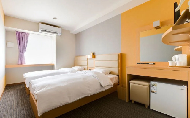 Kansai Seaside Hotel