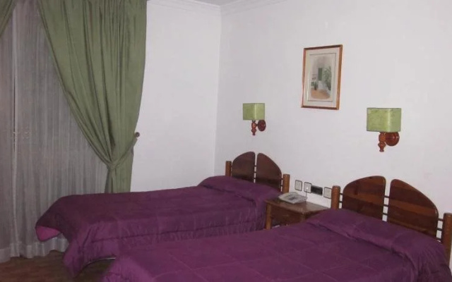 Hotel Elena María