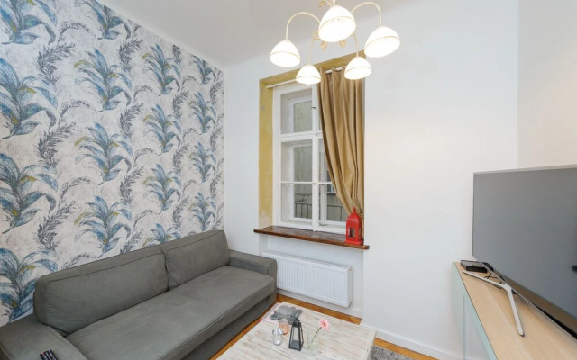 Pinkova Apartments