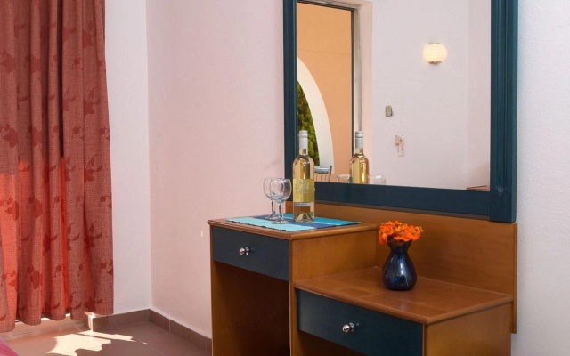 Tsonas Apartments