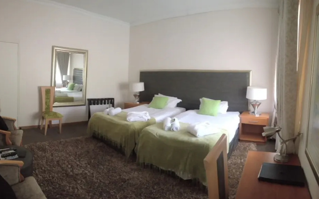 Ca Ira Wellness Retreat Guesthouse