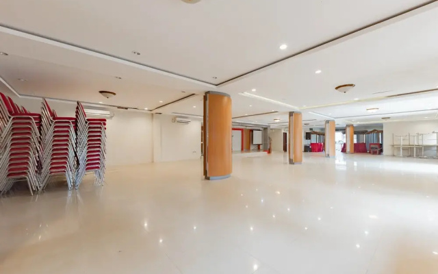 Onyx Hotel