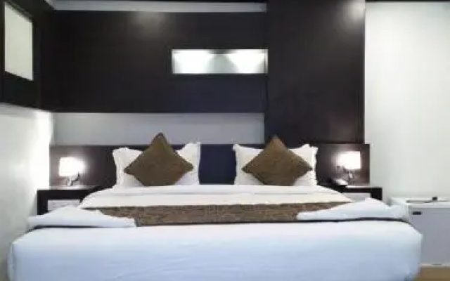 saravanaa residency