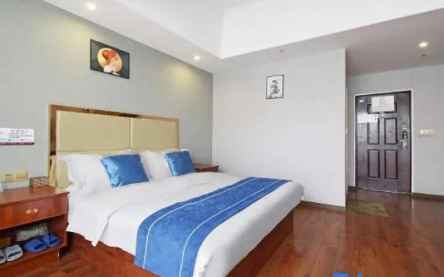Yuejiang Hotel (Chongqing Huangjuanping Branch)