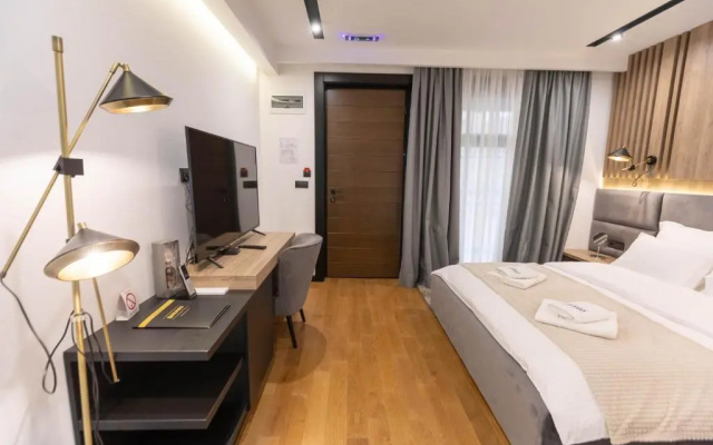 Hotel Borneo