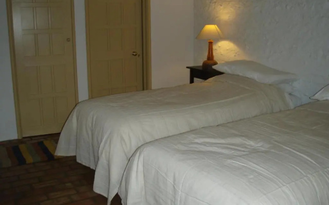 Top Parts Bed & Breakfast