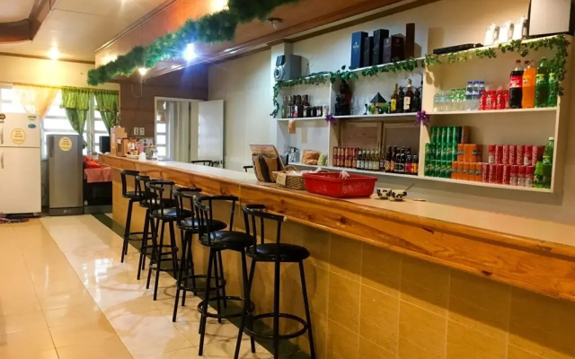 Rusty Nail Inn