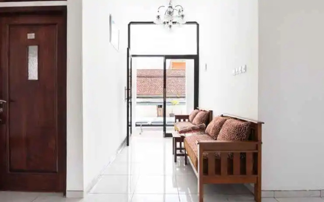 Oyo 3245 Srikandi Family Residence