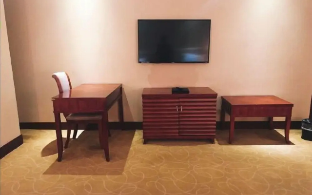 Xining Xibai Hotel