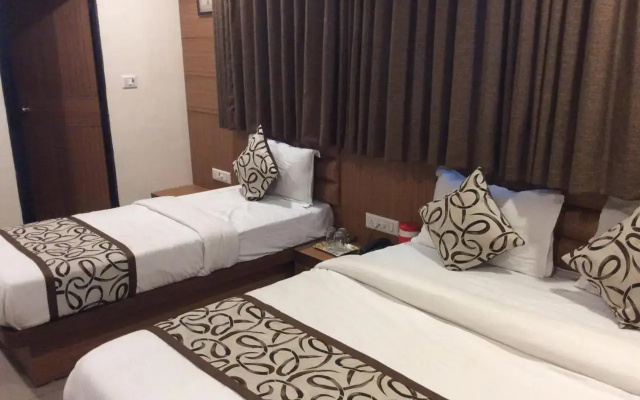 Hotel RK Palace