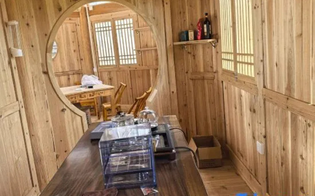 Xuan'en Yage Leisure Scenic Resort Art Homestay (Yunqitai Scenic Area)