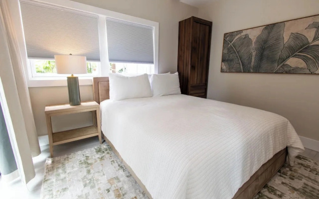 Lighthouse Suites Collection