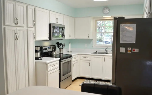 A Jekyll Interlude by Jekyll Realty