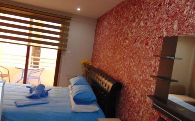 Апартаменты Ithaki Phinikoudes Apartment No. 207 Кипр, Ларнака - отзывы, цены и фото номеров - забронировать отель Ithaki Phinikoudes Apartment No. 207 онлайн