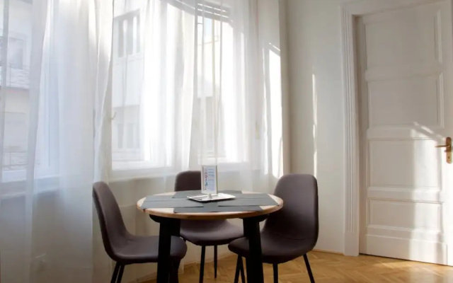 Standard Apartment by Hi5 - Mérleg 12.