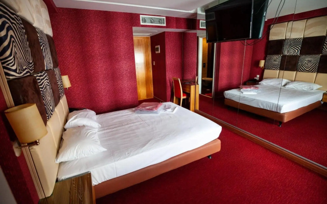 Lacoba Hotel