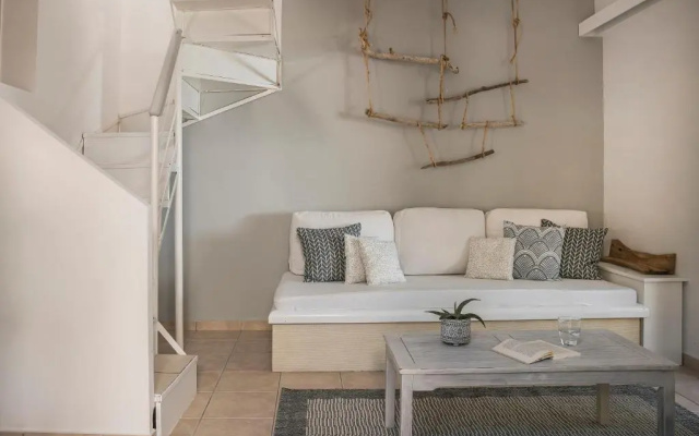 Agnanti Suites