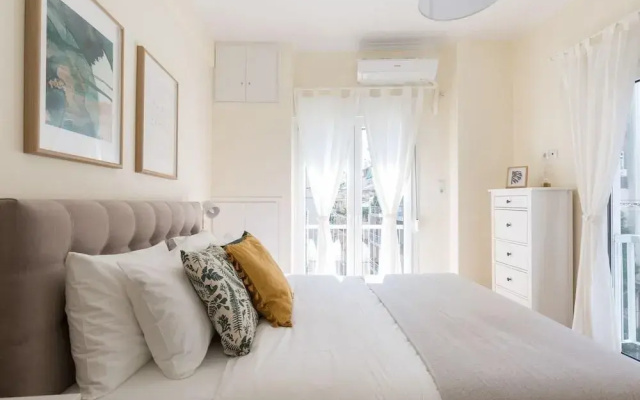 UPSTREET Cosy & Spacious 1BD Apt Koukaki
