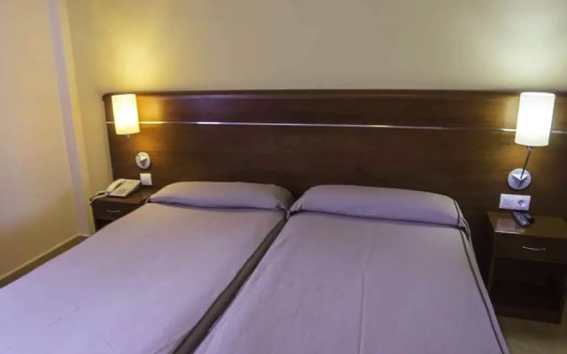 Hotel Midama