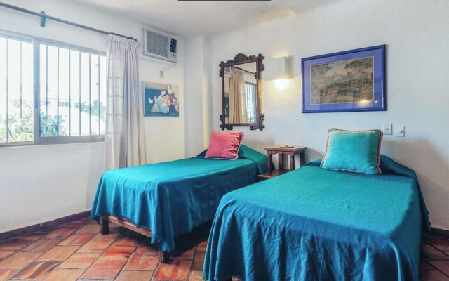 Ocean View 2Br Condo-balcony-beach-pool - 604