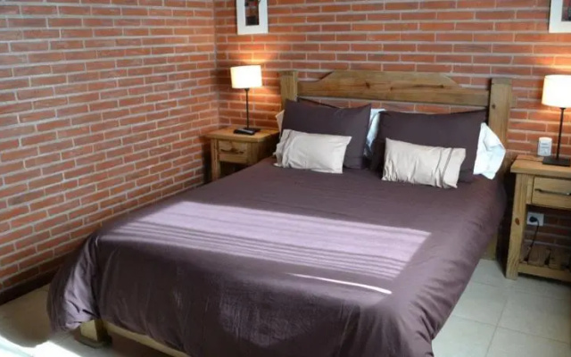Valeria House Rental Suites