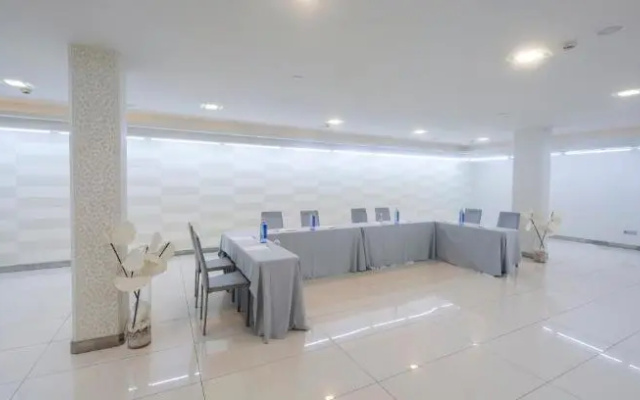 Hotel Silken Axis Vigo