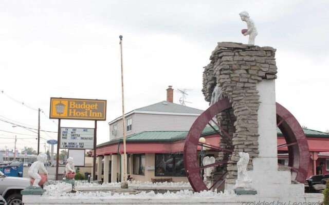 Отель Budget Host Inn Niagara Falls США, Ниагара-Фолс - отзывы, цены и фото номеров - забронировать отель Budget Host Inn Niagara Falls онлайн вид на фасад