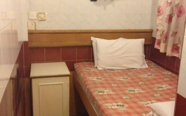 Kowloon New Hostel