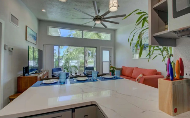 Pelican Gardens Villa 23