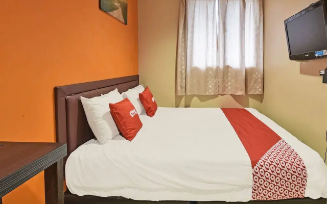 33 Hotel Cheras