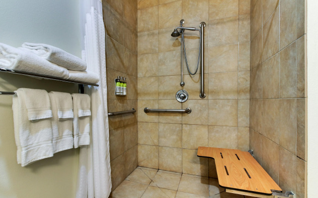 Holiday Inn Express Hotel & Suites Lancaster-Lititz by IHG