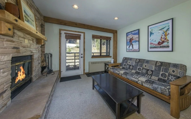 The Meadows 1120 - 2 Br Condo