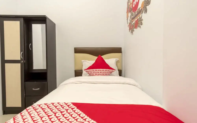 OYO 397 Daily Guest House