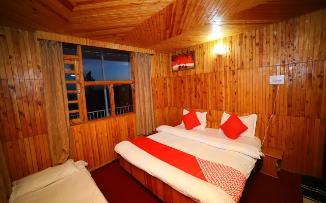 OYO 12137 Home North Moon Homestay