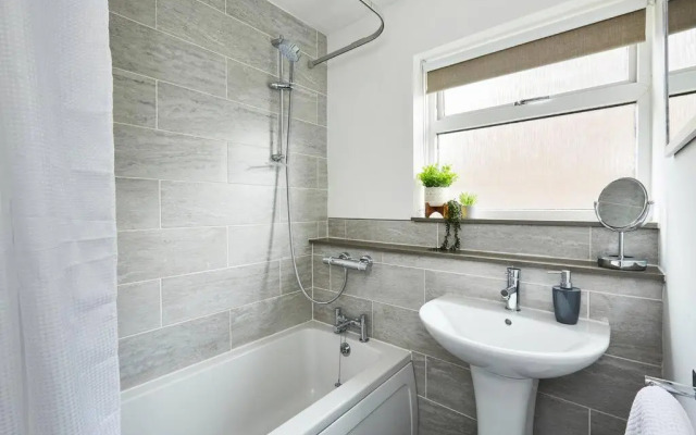 Fantastic 3 Bedroom Property