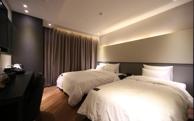 Frenchcode Hotel