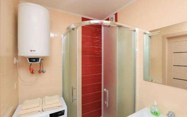 Apartment on Obolonskiy Prospect 16V