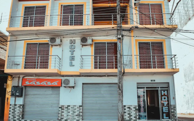 Hotel Americano