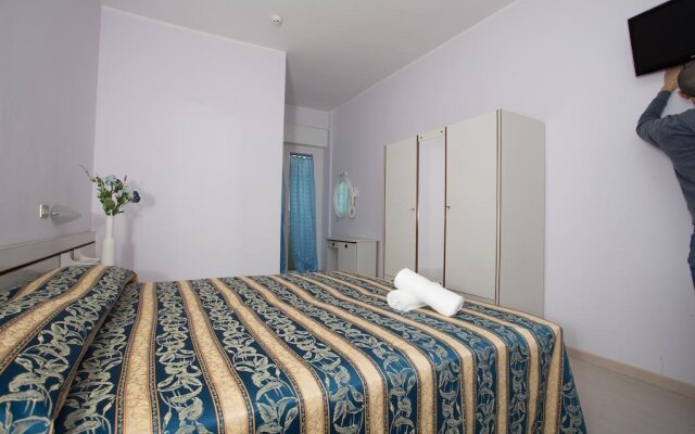 Hotel Europa Гаттео-а-Маре комната для гостей